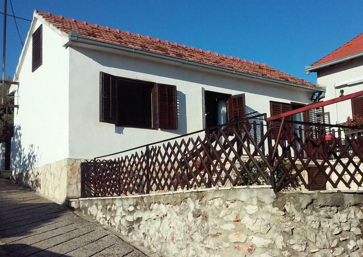 רוגוזניצה Luminaria Solis Vacation Home מראה חיצוני תמונה